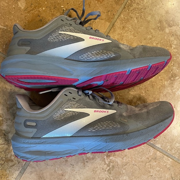 Brooks Launch Speed 9 Women’s 10 - Picture 2 of 3